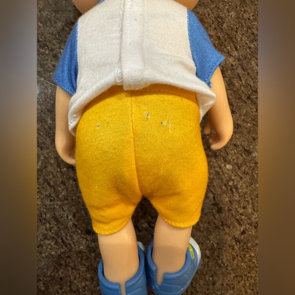 CoComelon Official Deluxe Interactive JJ Doll with Sounds - Picture 6 of 9